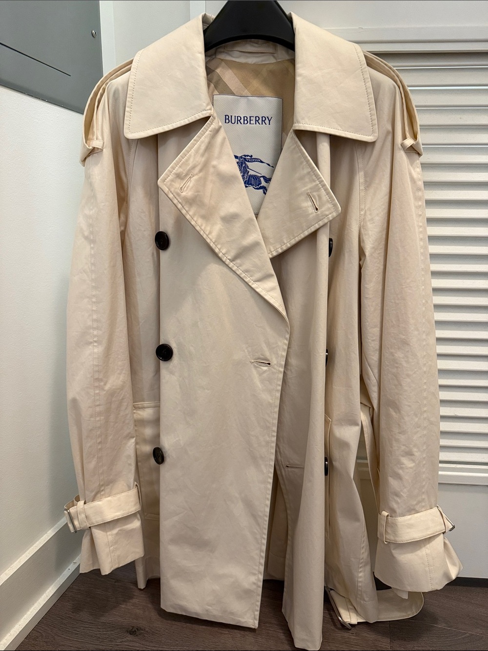 Burberry Cream Double-Breasted Trench Coat with Epaulets
